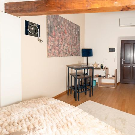 Appartamento Lorenzo Turin Exterior photo